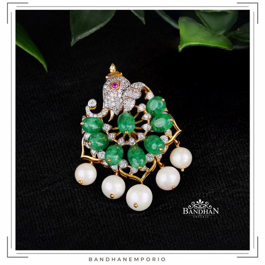 Pure 92.5 Silver Ganesh Pendant/Brooch